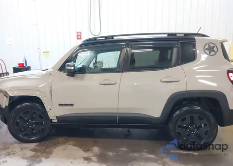 2017 Jeep Renegade Deserthawk 4X4 z USA, uszkodzony, nr VIN ZACCJBCB2HPE78669
